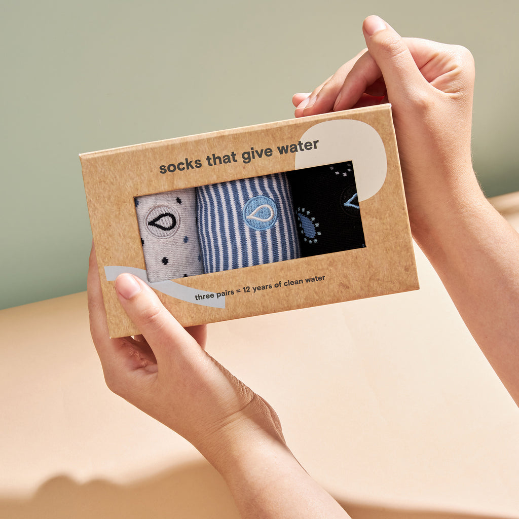 Father’s Day Gift Guide 2024: Chic Socks For Dads Who Travel