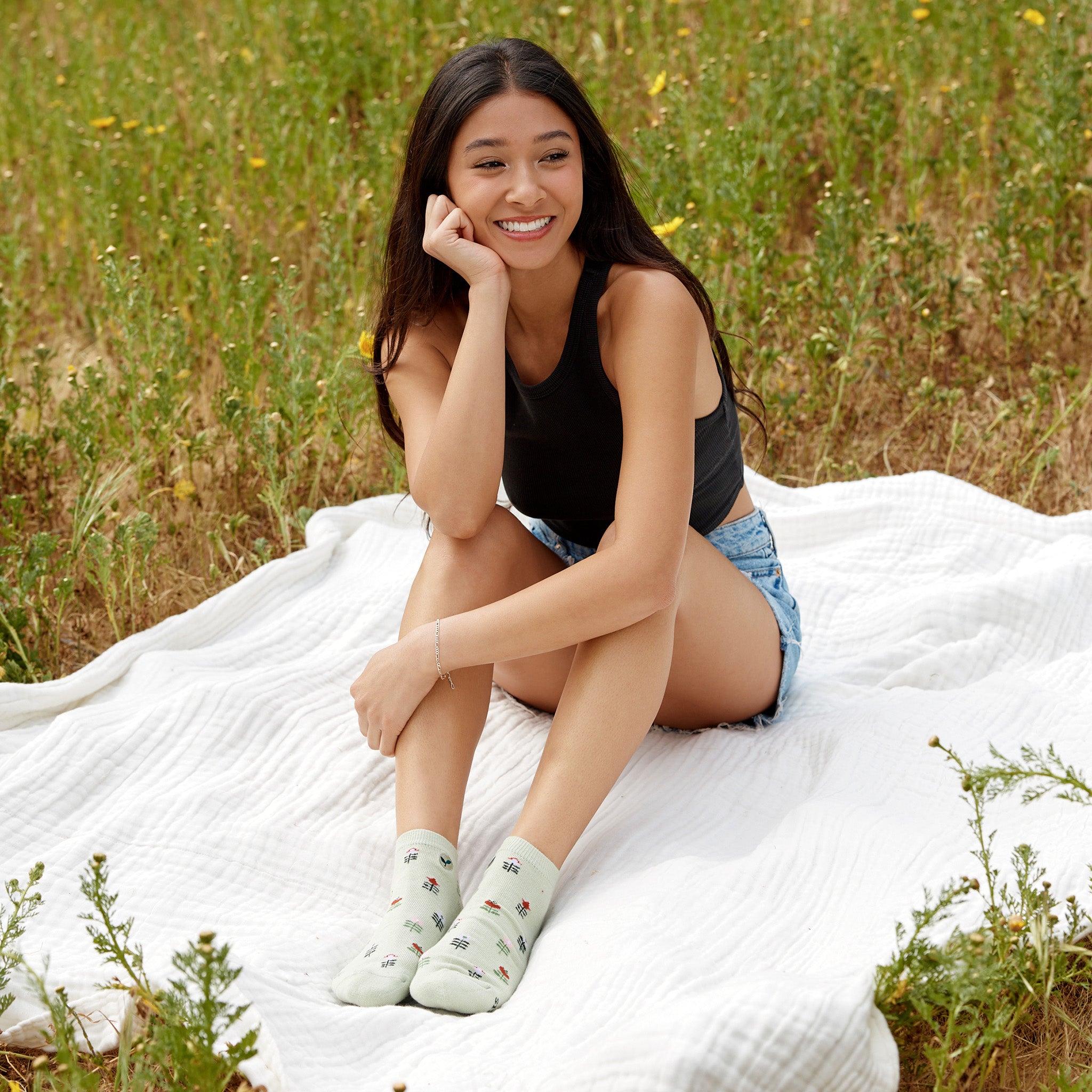Socks that Plant Trees - Conscious Step