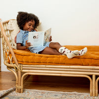 Kids Socks that Protect Giraffes - Conscious Step