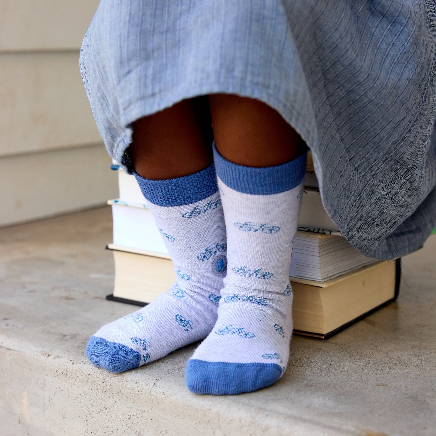 Kids Socks that Give Books - Conscious Step