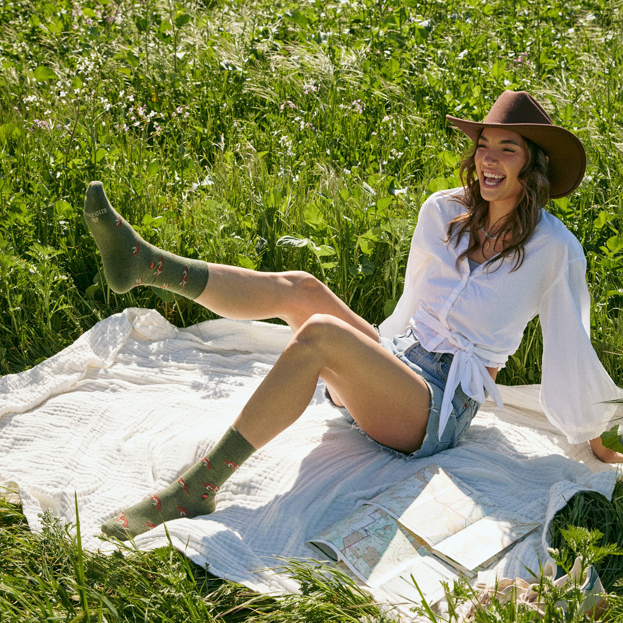 Socks that Protect Tigers - Conscious Step