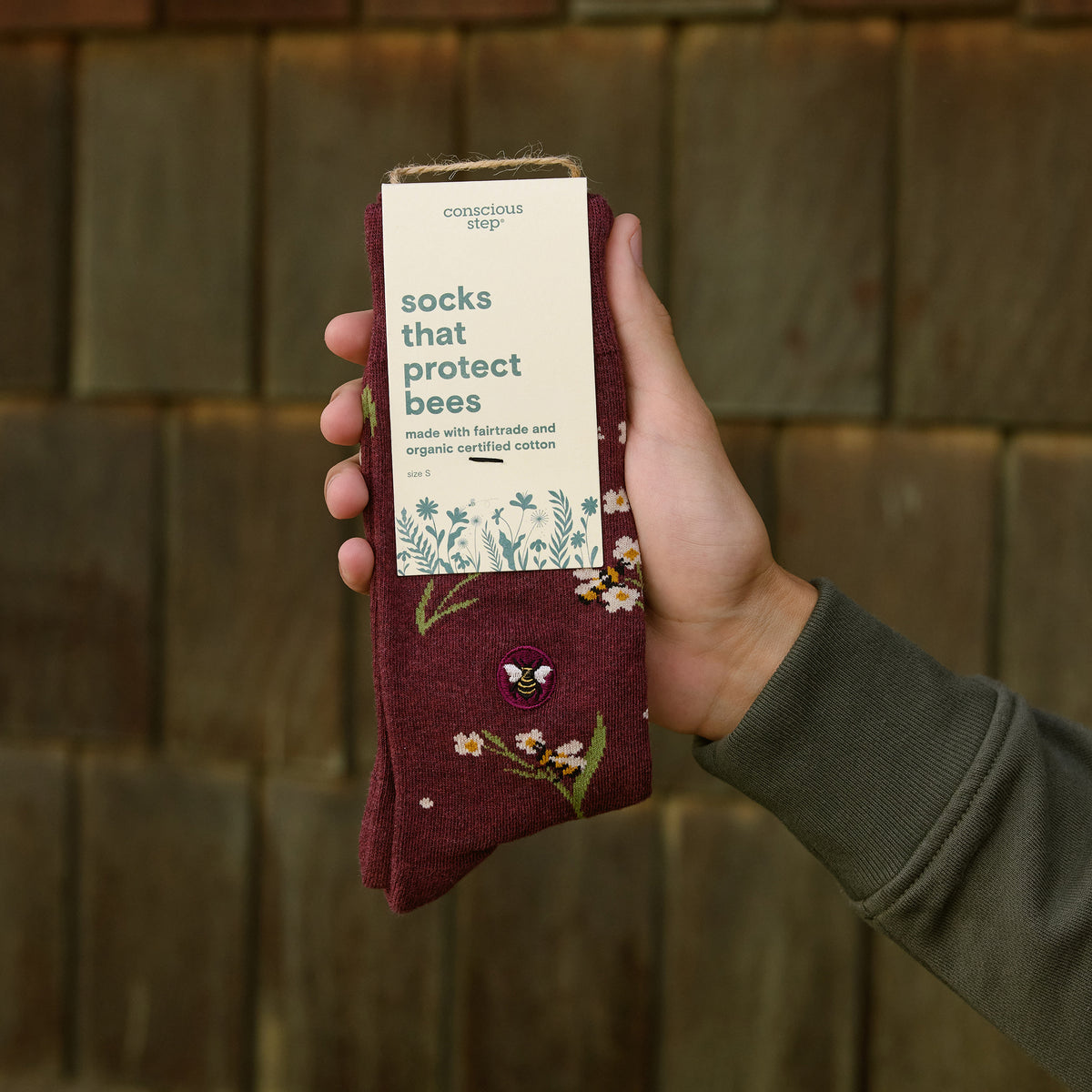 Socks that Protect Bees - Conscious Step