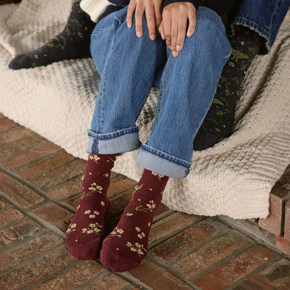 Socks that Protect Bees - Conscious Step