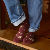 Socks that Protect Bees - Conscious Step