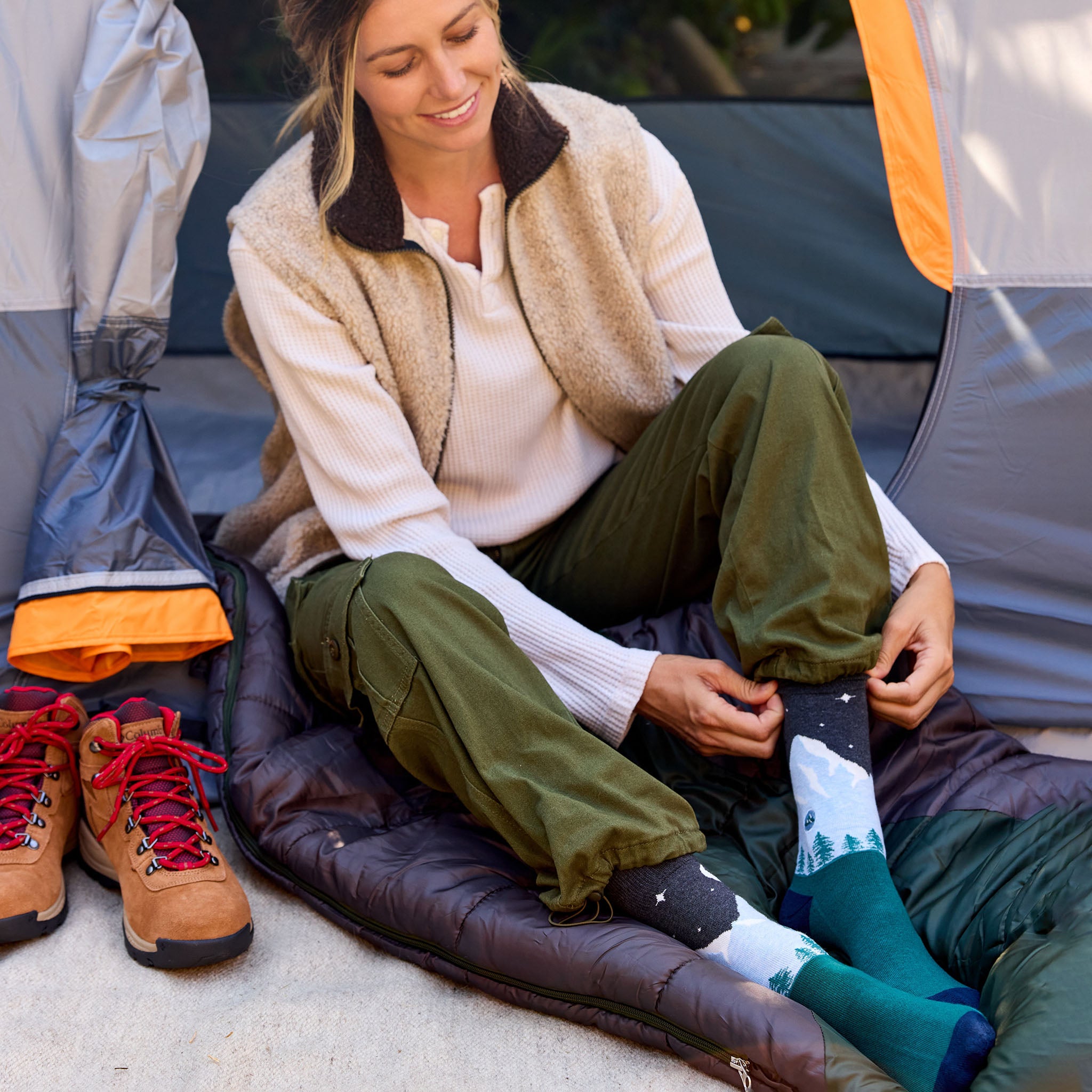 Socks that Protect National Parks - Mountain Time | Conscious Step