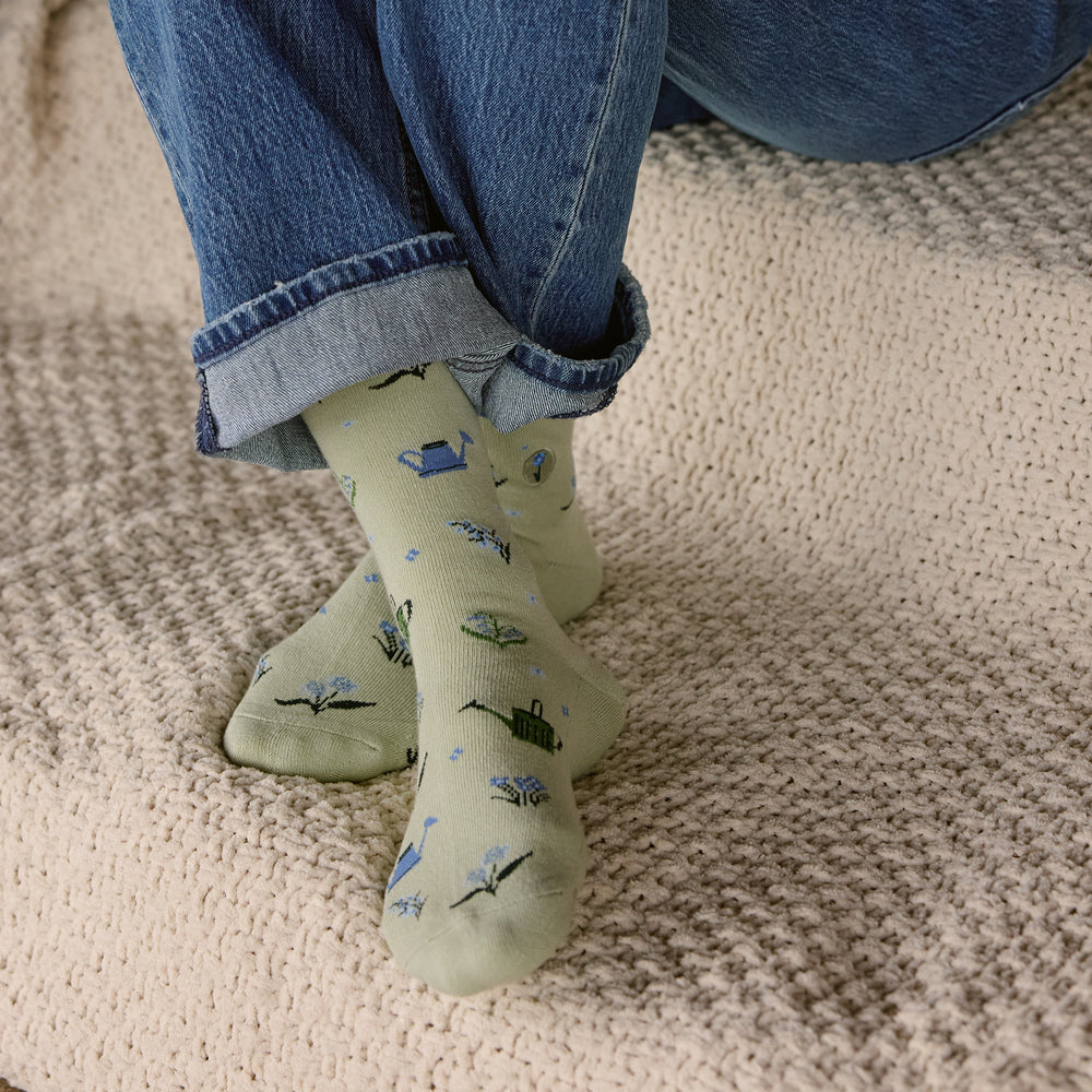 Socks that Give Water - Conscious Step