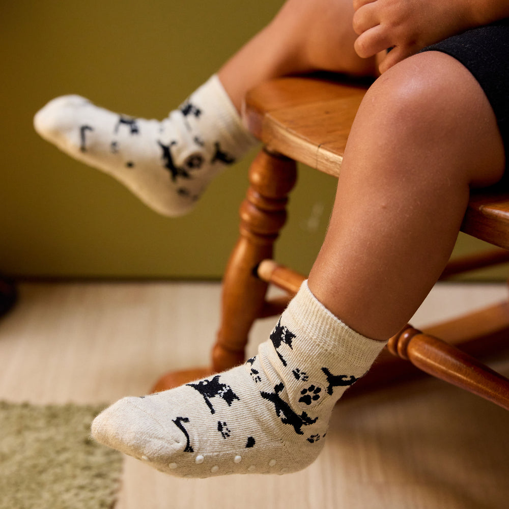 Kids Socks that Save Cats - Conscious Step